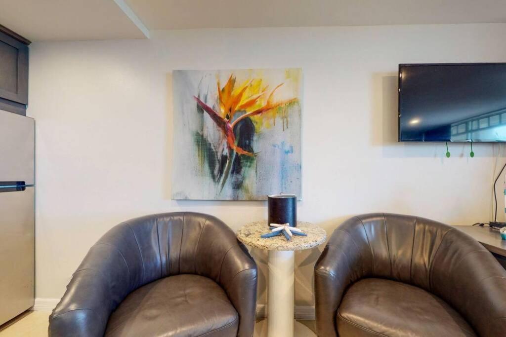 Sea Spray, Studio 114, Beach Steps Away! Pool+Wifi Ruskin Eksteriør billede