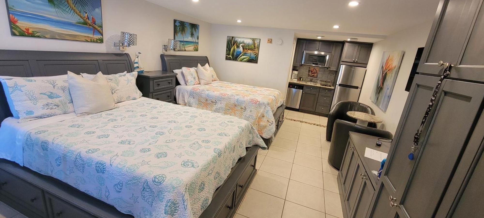 Sea Spray, Studio 114, Beach Steps Away! Pool+Wifi Ruskin Eksteriør billede
